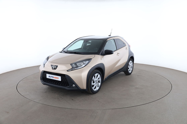 Toyota Aygo X 1.0 VVT-i Design