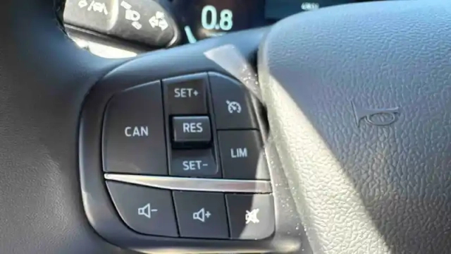 Ford Focus 1.0 ecoboost 125 s&amp;s mhev — photo 18