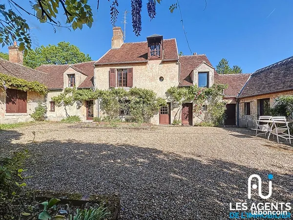 Maison 8 pièces 248 m²