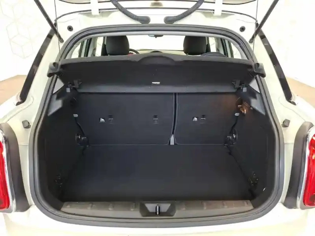 Mini Mini hatch 5 portes cooper 136 ch — photo 16