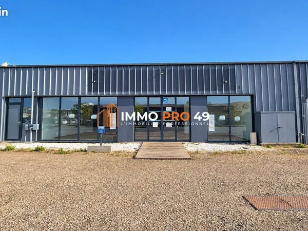 Local 148 m² Les Sables-d'Olonne