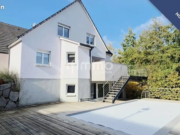 Maison 7 pièces 181 m²
