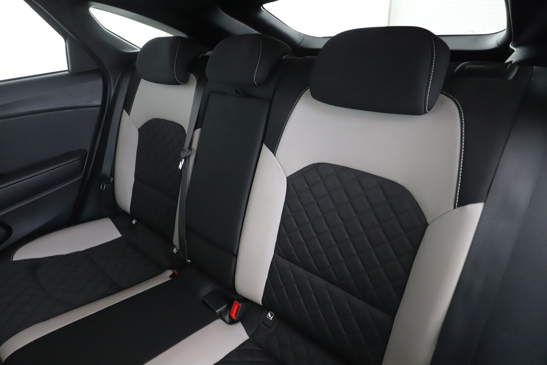 Kia pro_cee'd 1.4 T-GDi ISG GT Line DCT7 — photo 13