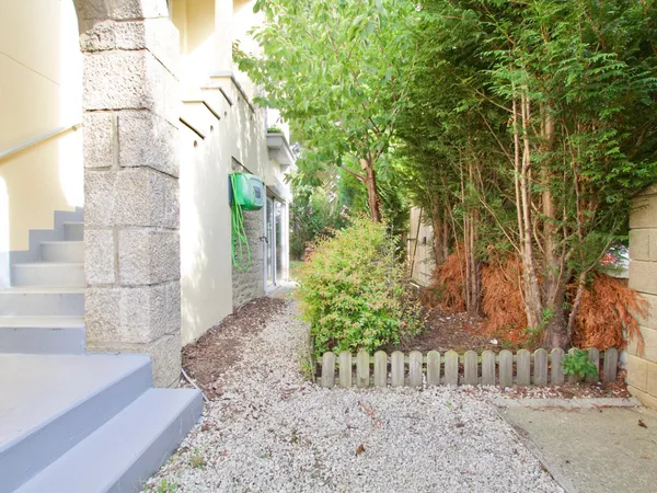 PROCHE COMMODITÉS / MAISON 6 PIÈCES / PROCHE BORDS DE RANCE