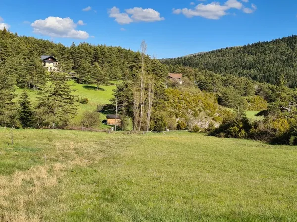 Terrain constructible avec vue  06750 ANDON