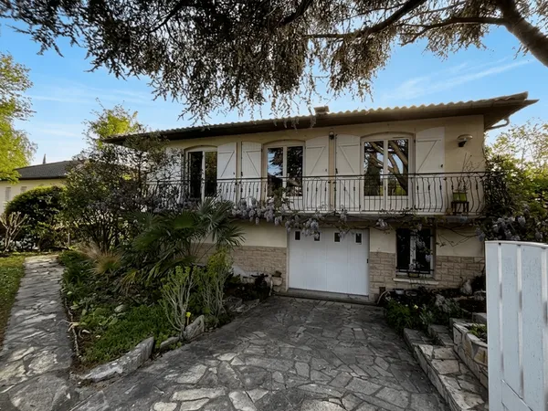 Maison 7 pièces 150 m²