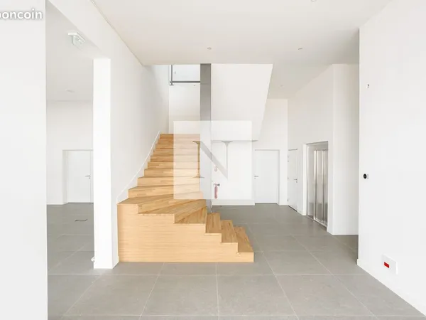 Bureaux 250 m² Lagord