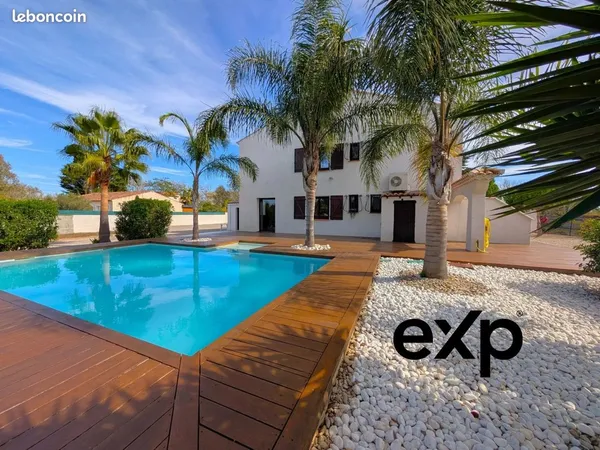 Propriété 9 pièces 235 m²