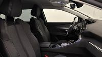 Peugeot 3008 HYBRID 225ch Allure Pack e-EAT8 — photo 15