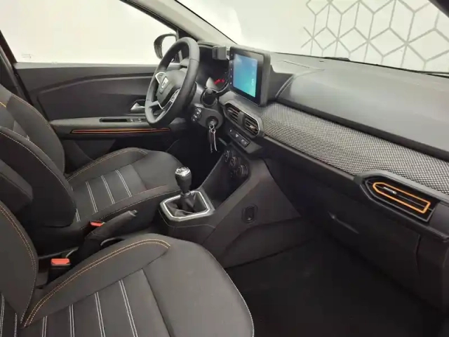 Dacia Sandero eco-g 100 - 22 — photo 32