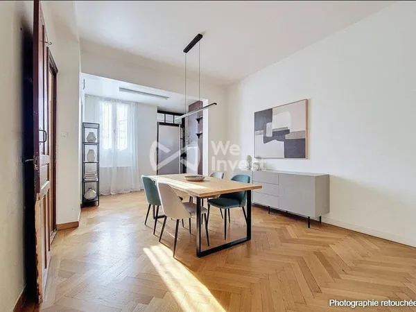 Appartement 6 pièces 172 m²
