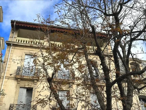 A VENDRE APPARTEMENT HAUSSMANIEN T3 BEZIERS