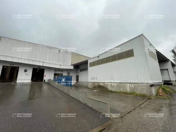 Local d'activité 4497 m²