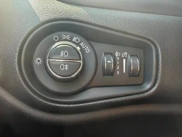 Jeep Renegade 1.0 gse t3 120ch brooklyn edition my21 — photo 15