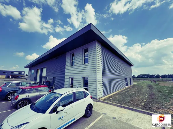 Local commercial 357 m²