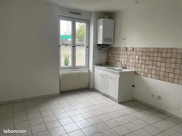 Appartement T2 au RDC de 41m² avec cave et place de parking