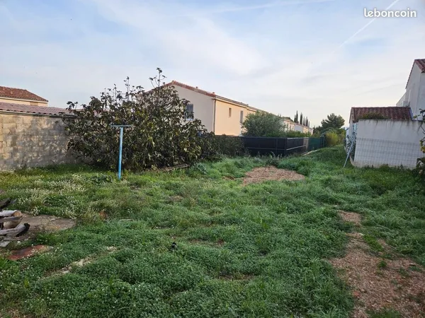 Terrain 140 m² Châteauneuf les Martigues