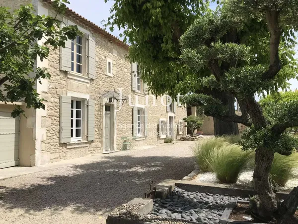 Maison 15 pièces 500 m²