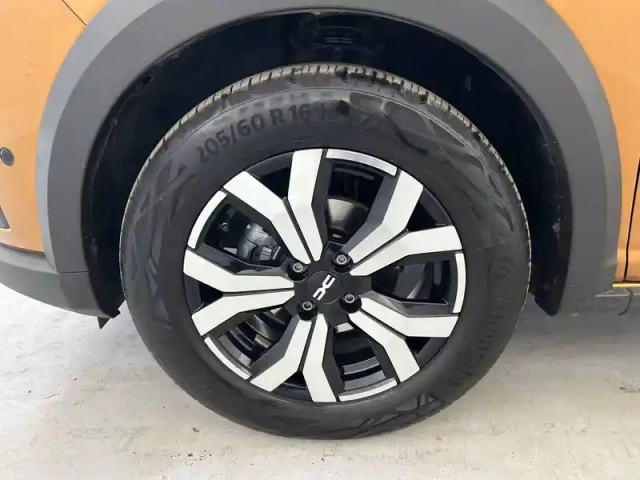Dacia Sandero tce 110 — photo 28