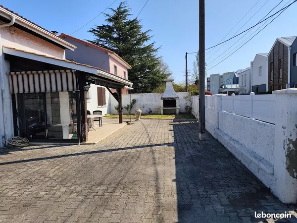 Maison de 140 m² - 4 Pièces