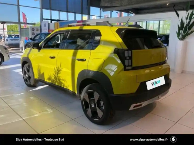 Fiat Grande Panda e 83ch — photo 46