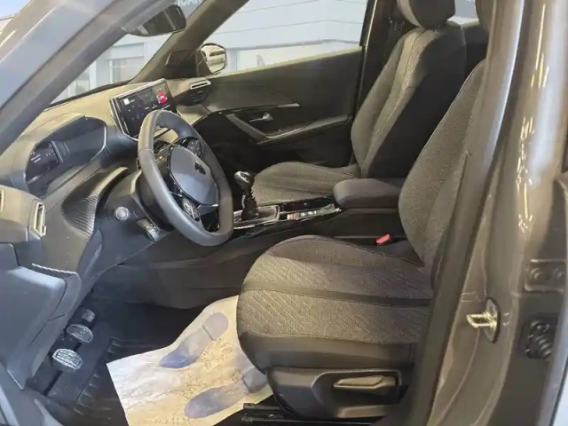 Peugeot 2008 puretech 100 s&amp;s bvm6 — photo 19