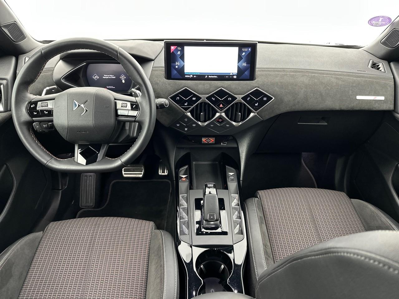 Ds Ds 3 crossback puretech 130 eat8 performance line+ — photo 11