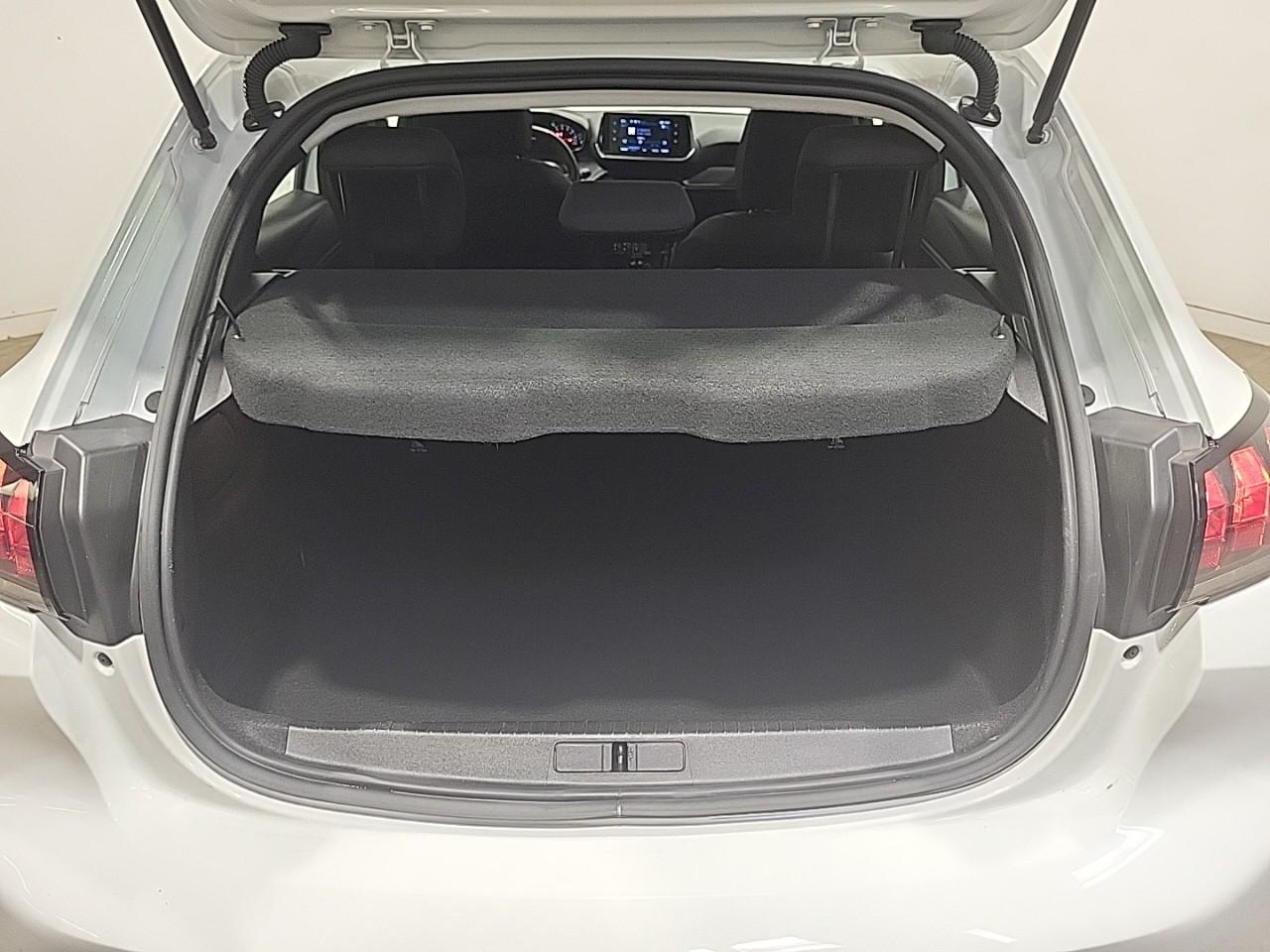 Peugeot 208 puretech 75 s&s bvm5 active pack — photo 14