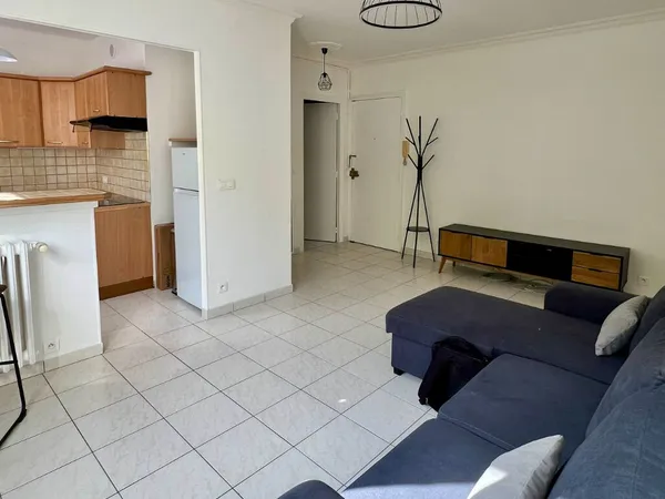 2P 40 m2 Vincennes proche RER