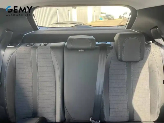 Peugeot 2008 puretech 130 s&amp;s eat8 — photo 19