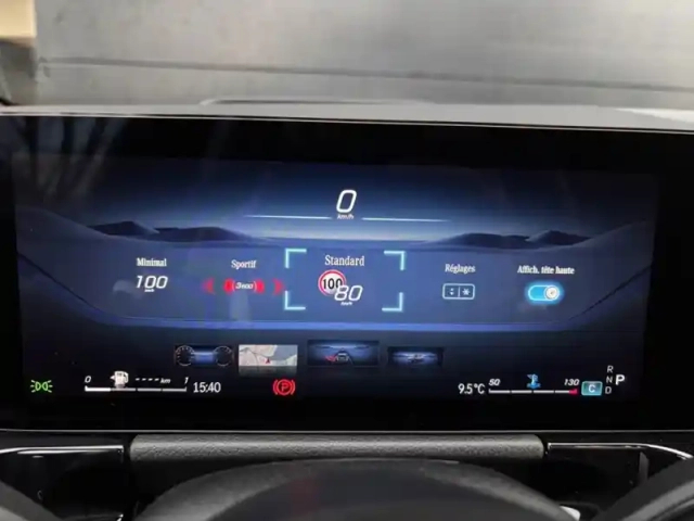 Mercedes Gla 200 d amg line — photo 26