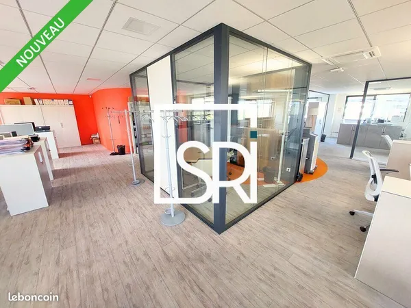 Bureaux 449 m² COURNON D'AUVERGNE