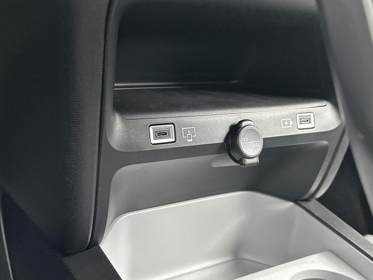 Citroën C5 Aircross hybride 145 ch e-dcs6 max — photo 28