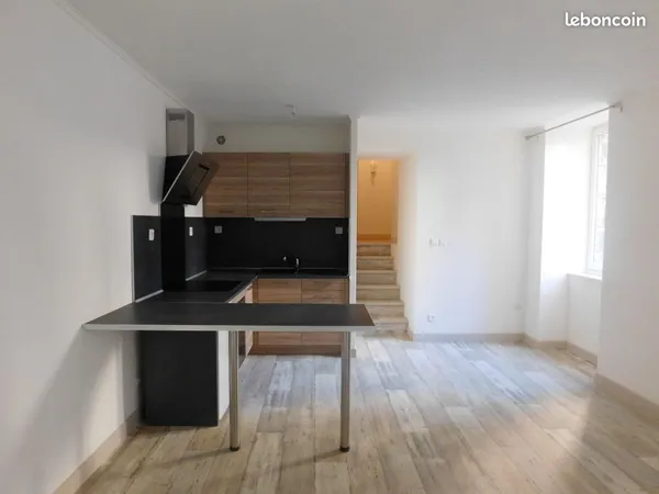 A VENDRE APPARTEMENT T2 HYPERCENTRE DE 42 m²