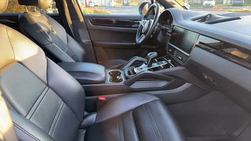 Porsche Cayenne 3.0 V6 e-Hybrid AWD 462 - N/A – 2020 – 177000 km – Hybride essence – Boîte Automatique — photo 36