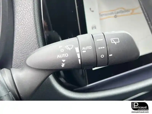 Toyota Aygo x 1.0 vvt-i 72 s-cvt — photo 15