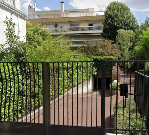 Parking 13 m²