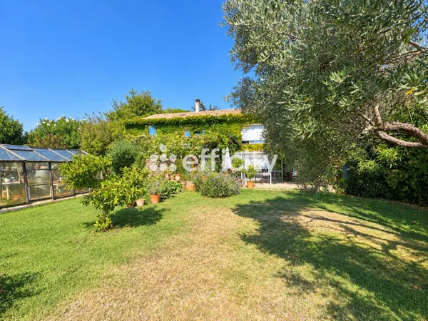 Maison 8 pièces 202 m²