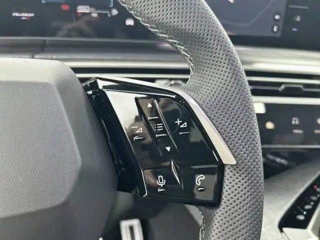 Peugeot 3008 hybrid 145 e-dcs6 — photo 74