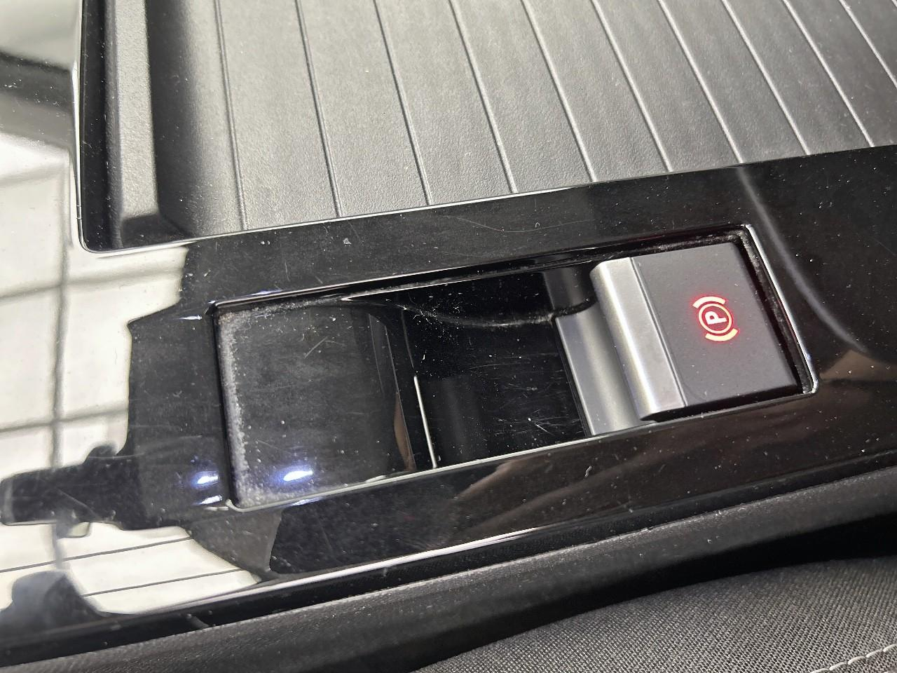 Citroën C4 bluehdi 130 s&s eat8 shine pack — photo 18