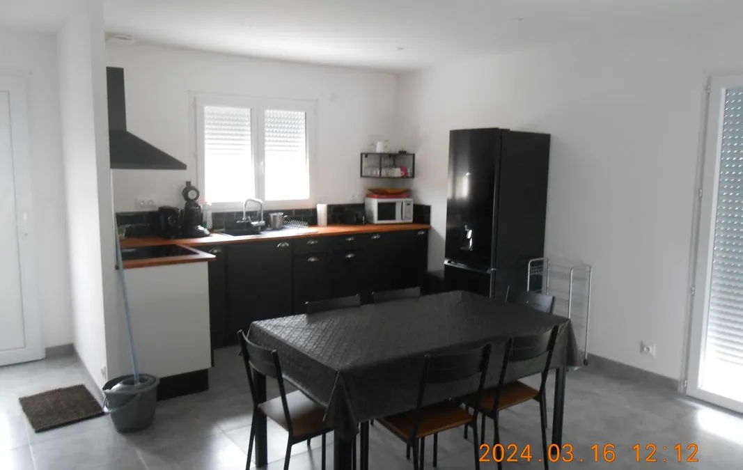 Photo 3