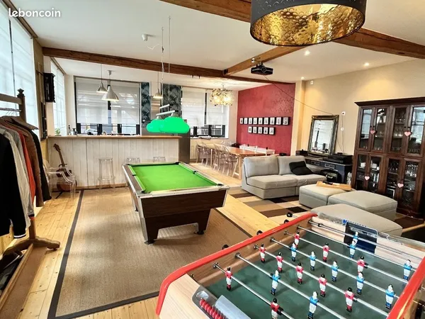 Loft 2 pièces 92 m²