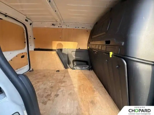 Peugeot Partner fourgon standard 650 kg bluehdi 130 s&amp;s eat8 — photo 20