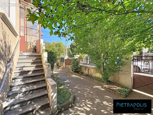 Maison 6 pièces 142 m²
