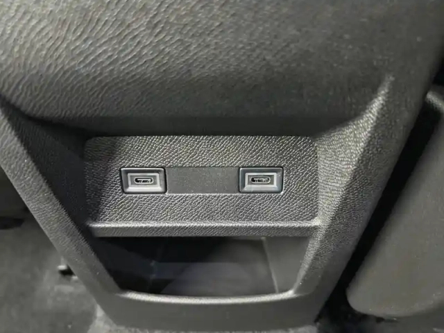 Peugeot 308 sw hybrid 145 e-dcs6 — photo 79