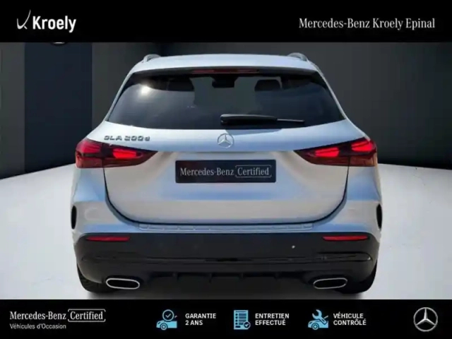 Mercedes Gla 200 d amg line — photo 4