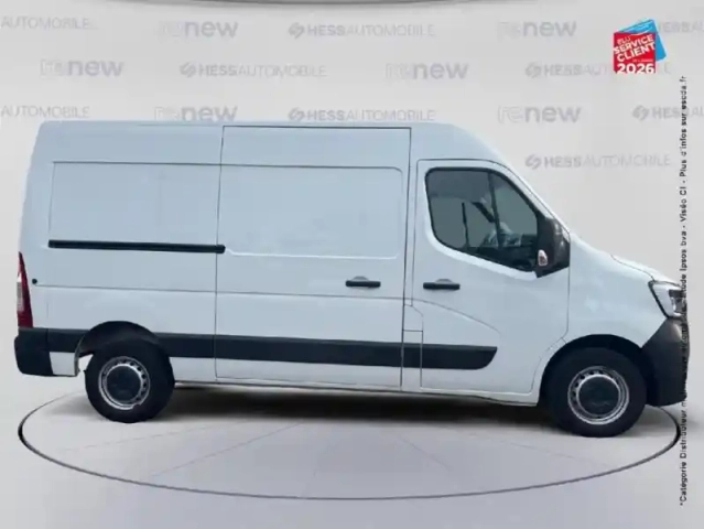 Renault Master fg f3500 l2h2 2.3 blue dci 135ch confort euro6 — photo 19