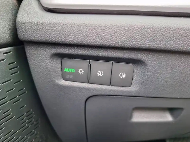 Skoda Octavia 1.5 tsi mhev e-tec 150 ch act dsg7 — photo 18