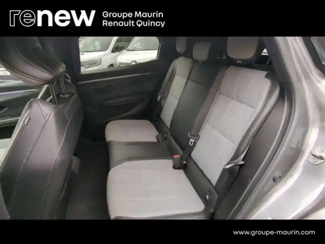 Renault Megane e-tech electric ev60 220ch techno optimum charge — photo 12