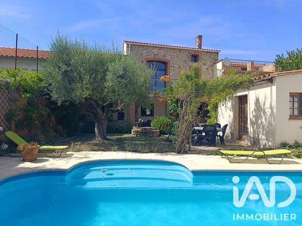 Maison 7 pièces 260 m²